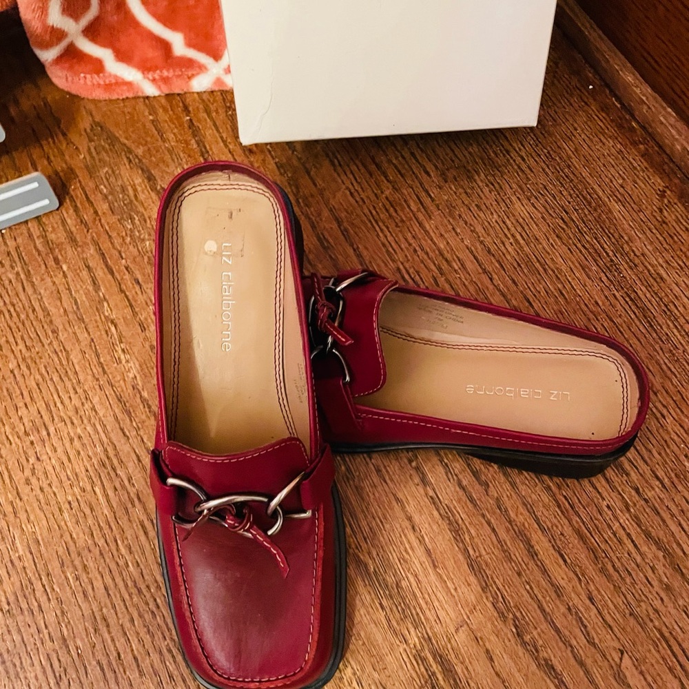 LIZ CLAIBORNE Red Slip-On Loafers - Picture 2 of 3